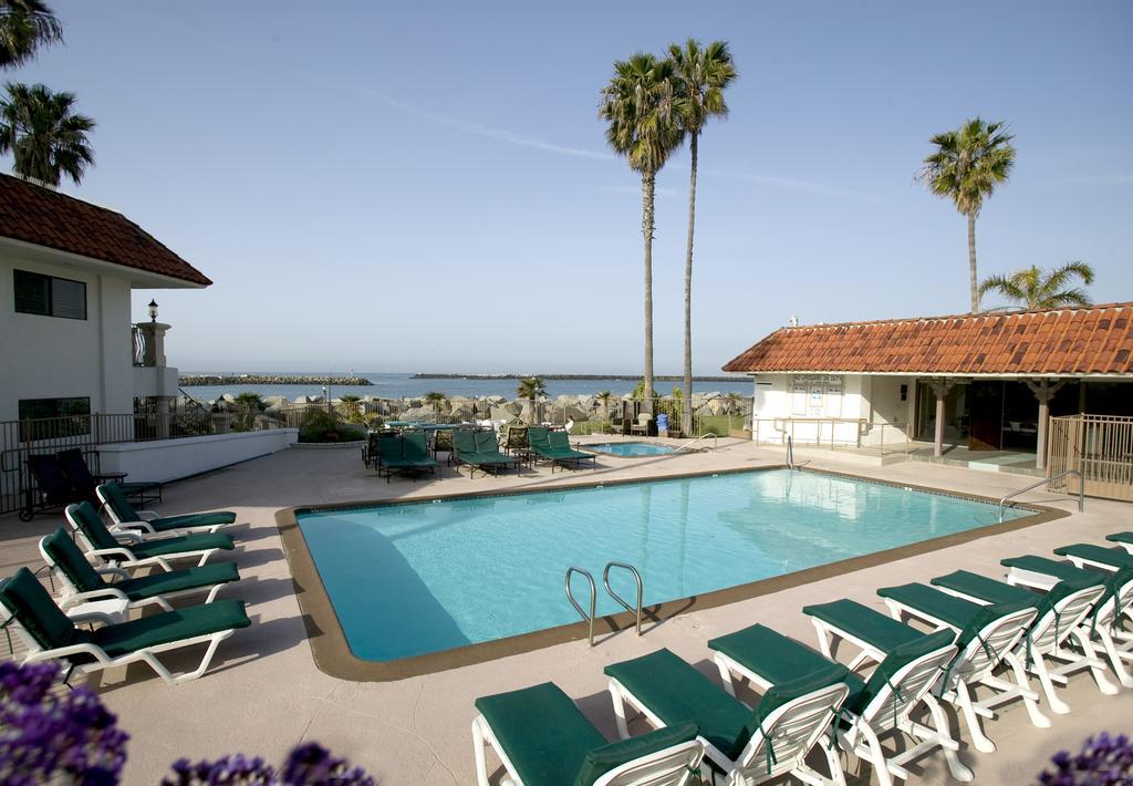 Oceanside Marina Suites - A Waterfront Hotel Zewnętrze zdjęcie