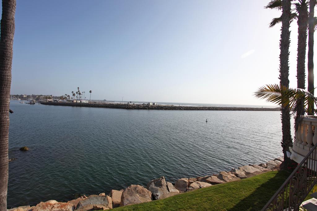 Oceanside Marina Suites - A Waterfront Hotel Zewnętrze zdjęcie